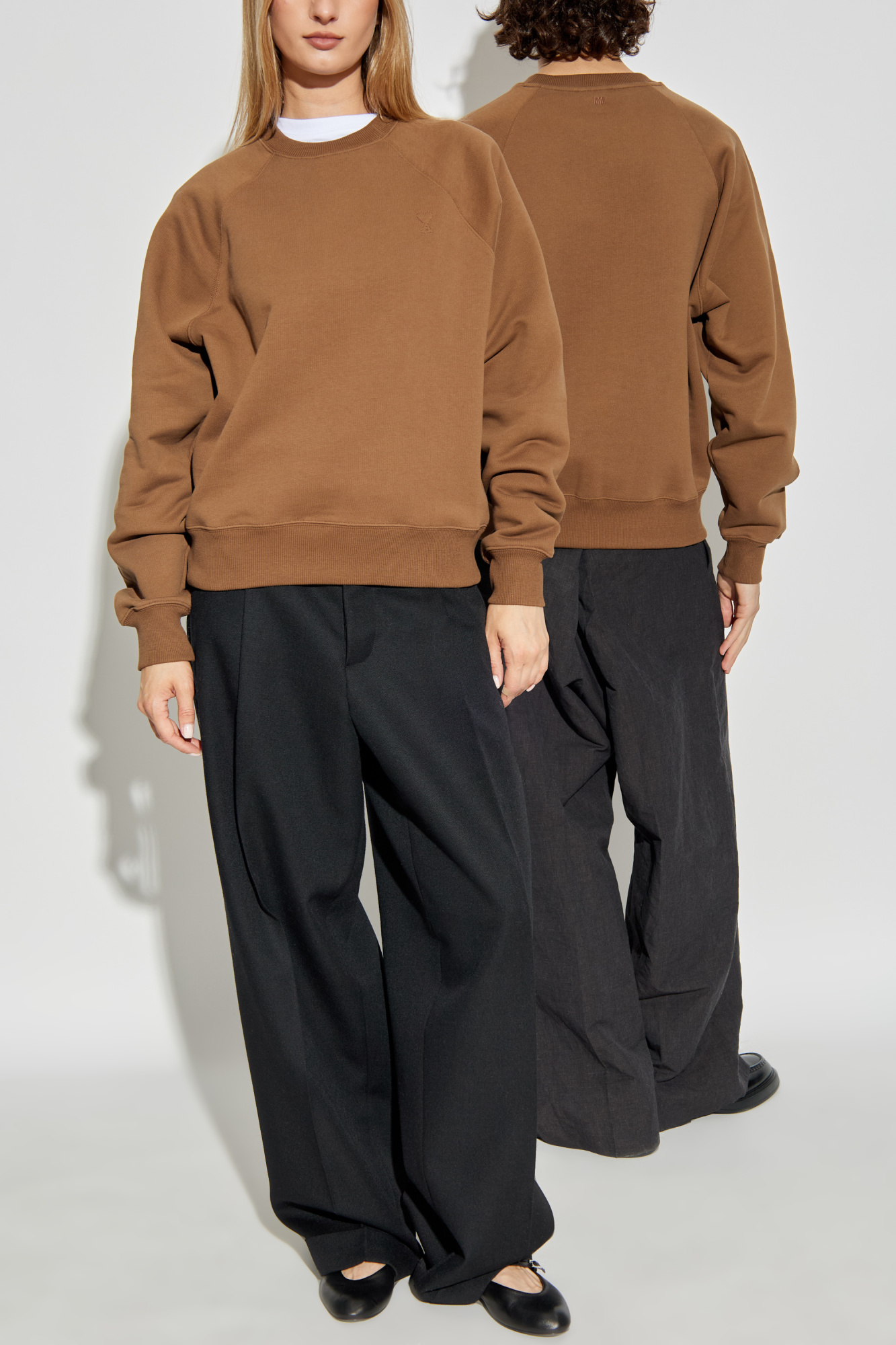 【送料&関税込】Ami Alexandre Mattiussi Sweatshirt With Logo AMI PARIS - HEATHER GREY AMI ALEXANDRE MATTIUSSI SWEATSHIRT